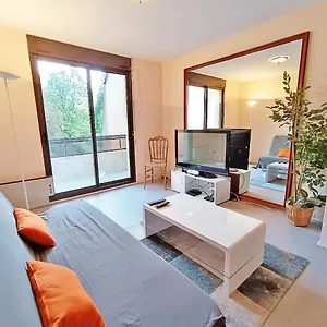 frolise-t2-centre-wifi-parking-souterrain.midi-pyreneeshotels.com/